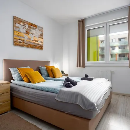New Atrium Residences With Free Private Parking Apartament *