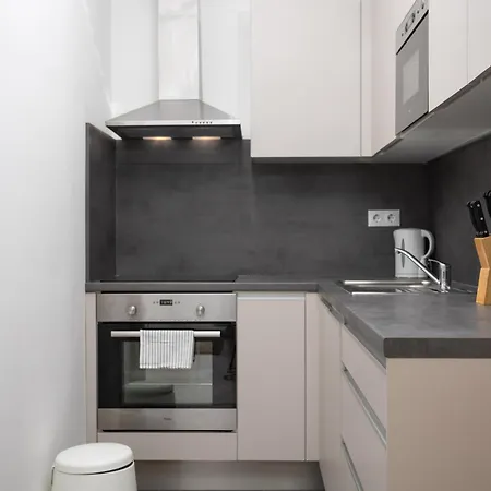 New Atrium Residences With Free Private Parking * Budapesta