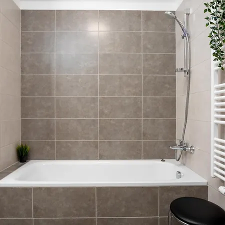 Apartament New Atrium Residences With Free Private Parking Budapesta